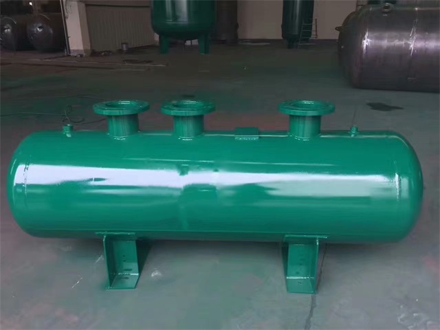 阿克陶阿克陶阿克陶蒸汽分气缸